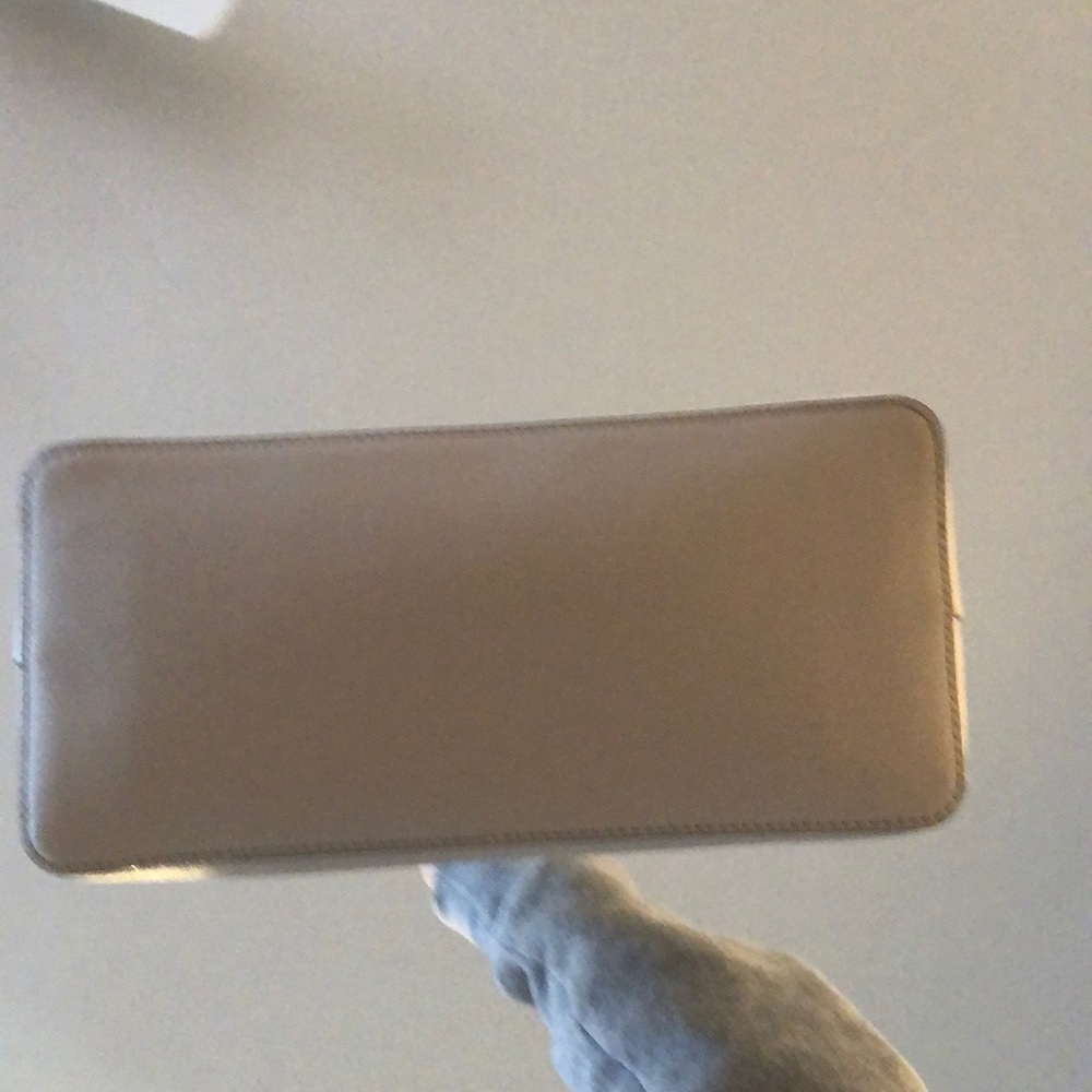 Kate Spade bag - Picture 3 of 4